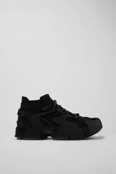 Tossu Black Sneakers for Unisex - Autumn / Winter collection