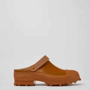 Tracktori Brown Clogs for Unisex - Autumn / Winter collection