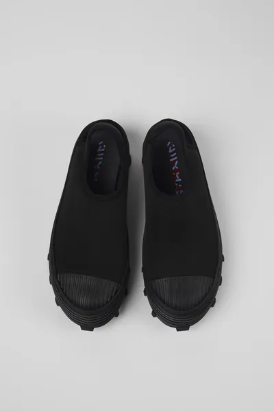 Tracktori Black Sandals for Unisex - Autumn / Winter collection - Image 3