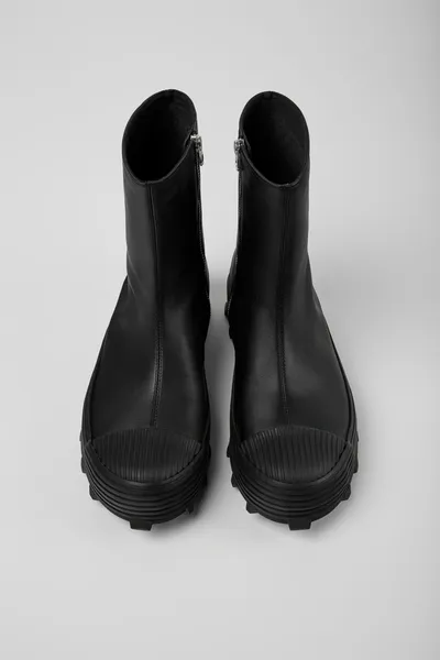 Tracktori Black Boots for Unisex - Autumn / Winter collection - Image 3